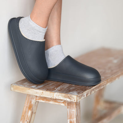 Cloud Slides - Men's Cushioned Fur-Lined Clogs